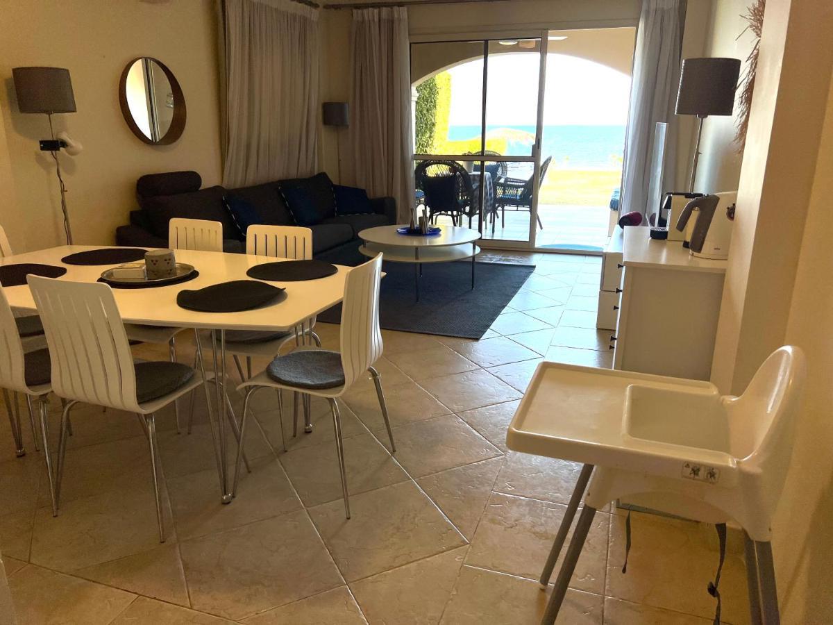 Amazing Beachfront Townhouse Chalet Ain Sokhna Villa ไอน์ ซกนา ภายนอก รูปภาพ